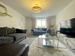 Jefferson Way- click for photo gallery